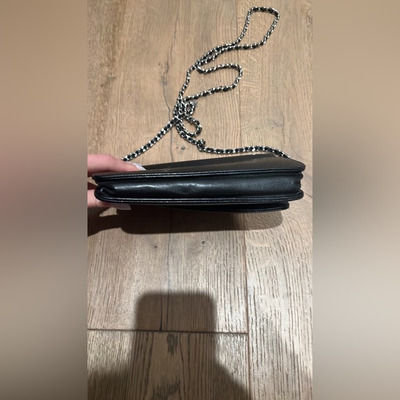 CHANEL BLACK WALLET ON CHAIN WITH CAVIAR LEATHER - Picture 6 of 13